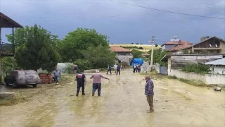 Uşak’ta sağanak etkili oldu