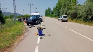 Isparta’da otomobille çarpışan tarım aracının sürücüsü öldü