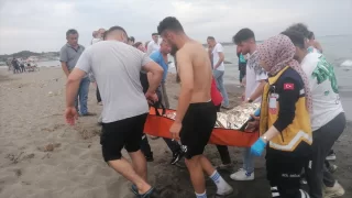 Samsun’da denizde boğulma tehlikesi geçiren 3 kişi kurtarıldı