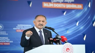 Bakan Özhaseki, İstanbul’da kentsel dönüşüm temel atma töreninde konuştu: