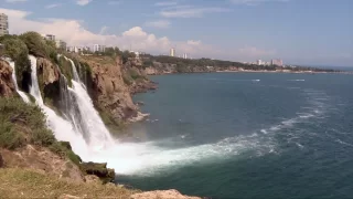 Antalya sahillerinde sıcak hava yoğunluğu