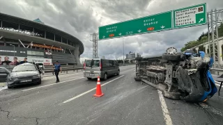 Kağıthane’deki trafik kazasında 2 kişi yaralandı