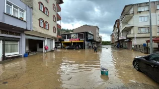 Giresun’da şiddetli yağış etkili oluyor