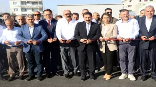 Depremden etkilenen Hatay’da ”Nevşehir Kapadokya Sebze Hali”nin açılışı yapıldı