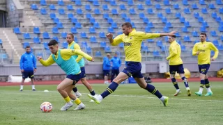 Fenerbahçe’nin Rusya’da sezon hazırlıkları sürüyor