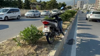 Hatay’da otomobille çarpışan motosikletteki 2 kişi öldü