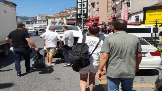 Zonguldak’ta kuyumculara sahte altın satmaya personel 3 şüpheli yakalandı