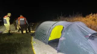 Nemrut Kalderası’nda ayı saldırısı sebebiyle mahsur kalan turist ekiplerce kurtarıldı