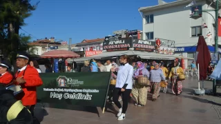 Balıkesir’de ”19. Ayvalık Uluslararası Zeytin Hasat Festivali” başladı