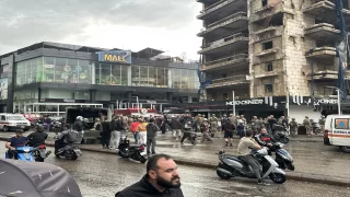 İsrail savaş uçakları Beyrut’un Dahiye bölgesinde bir apartmanı hedef aldı