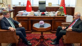 Davutoğlu'ndan Kılıçdaroğlu'na ziyaret