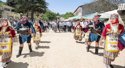 Efeler Yolu’yla İzmir’in kültürel değerleri birbirine bağlanıyor