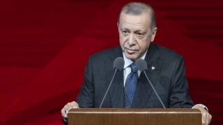 Erdoğan: Önceliğimiz Türkiye'yi darbe anayasasından kurtarmak