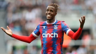 Fenerbahçe, Zaha için tüm şartları zorluyor