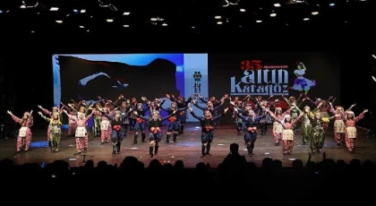 İnegöl Belediyesi Halk Dansları Ekibi Bursa Festivaline Renk Kattı