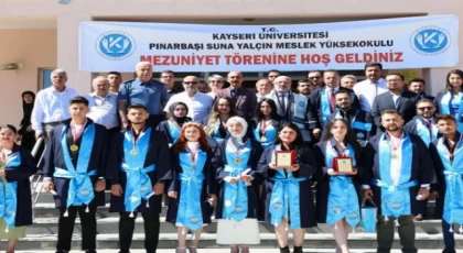 KAYÜ Pınarbaşı MYO’da mezuniyet heyecanı