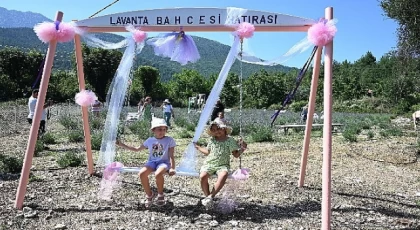 Kemer’de “Lavanta Bahçesi” tanıtım etkinlikleri devam ediyor