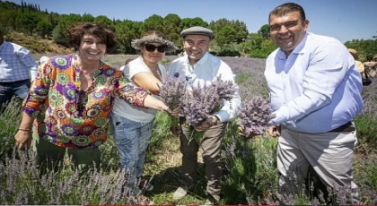 Soyer’den üreticilere lavanta işleme tesisi müjdesi