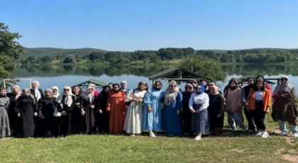 Üniversiteli gençler Sakarya’nın güzelliklerini keşfetti