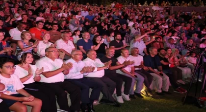 Kayseri Talas Meydanı’nda konser coşkusu