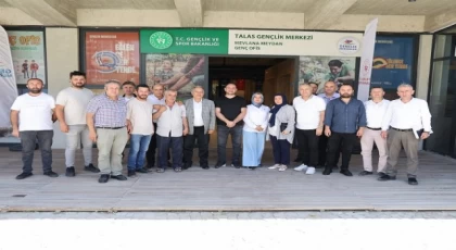 Kayseri Talas’ta esnaf buluşmaları sürüyor