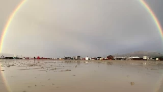 Dünyanın en ünlü festivali Burning Man bataklığa döndü