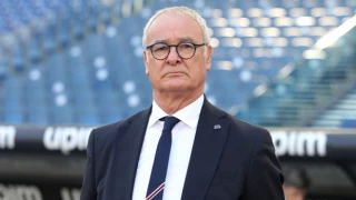 Leicester City’yle Premier Lig'de destana imza atan Claudio Ranieri, emekliye ayrılıyor
