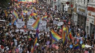 Beyoğlu’nda yapılacak "LGBTİ yürüyüşü" nedeniyle bazı yollar trafiğe kapatıldı