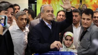 İran cumhurbaşkanlığı seçimleri ikinci tura kaldı