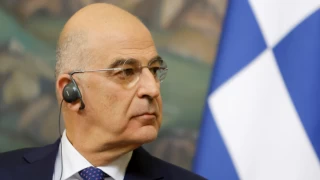 Yunanistan Savunma Bakanı Dendias: İlişkilerimizde çözülmemiş anlaşmazlıklar devam ederken rehavete yer yok