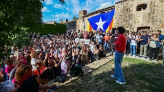 6 yıl aradan sonra İspanya’ya dönen Katalan siyasetçi Marta Rovira: ”Yarım bıraktığımız işi bitirmeye geldik”