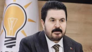 AK Partili Savcı Sayan'dan partisine eleştiri!