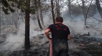 Kocaeli İtfaiyesi, Bolu’da soğutma çalışması yapıyor