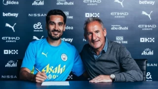 Manchester City, İlkay Gündoğan'ı kadrosuna kattığını açıkladı