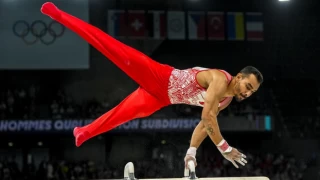 Milli cimnastikçimiz Ferhat Arıcan Olimpiyat 5'incisi!