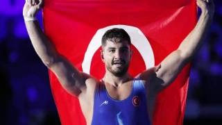 Taha Akgül yarı finalde