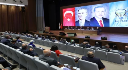 AK Parti MKYK toplandı... Kongre hazırlığı ilçelerden başlayacak