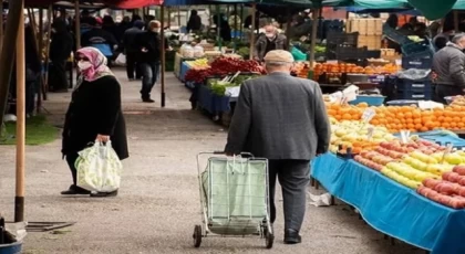 Bursa garaj mahallelerinde pazar alanı sorunu bitmek bilmiyor