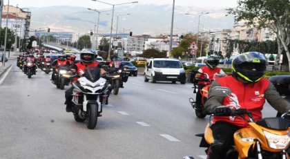 Bursa Osmangazi’den 102’inci yılda şehitlere saygı