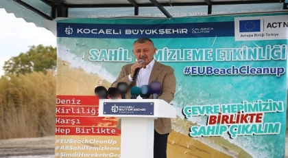 Büyükakın; İzmit Körfezimizi temizliyor, ekosistemi onarıyoruz