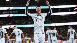 Cristiano Ronaldo futbol tarihine geçti: 900 gol barajını aşan ilk futbolcu oldu