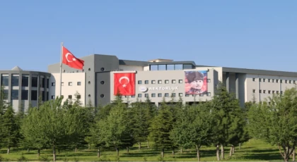 ERÜ’den 2 öğretim üyesi Türkiye’nin en iyi 100 bilim insanı arasında yer aldı