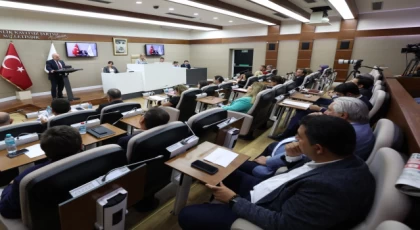 İstanbul Bakırköy’den emekli ve öğrencilere nakdi destek