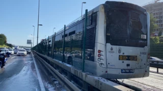 İstanbul'da metrobüste çıkan yangın söndürüldü