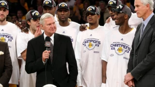 Los Angeles Lakers’tan Jerry West’e büyük jest!