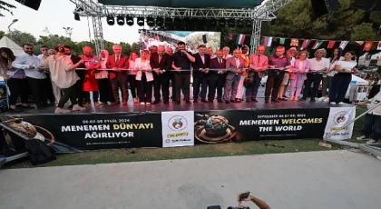 Menemen’in Uluslararası Festivaline Görkemli Açılış