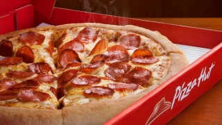 Pizza Hut, borçlarını ödemek için 127 mağazasını satışa çıkarıyor