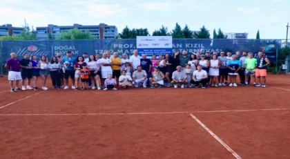 Prof. Dr. Ayhan Kızıl T200 Masters Tenis Turnuvası’nda 7. yılın şampiyonları belli oldu