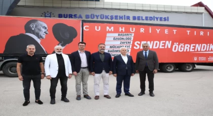 29 Ekim coşkusu Bursa’yı sarıyor