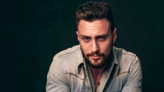 Aaron Taylor-Johnson altın oranla dünyanın en yakışıklı erkeği seçildi